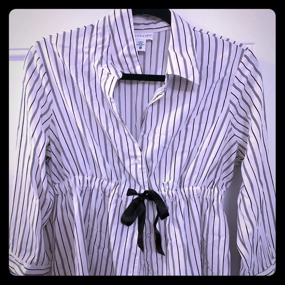 Motherhood maternity button up shirt